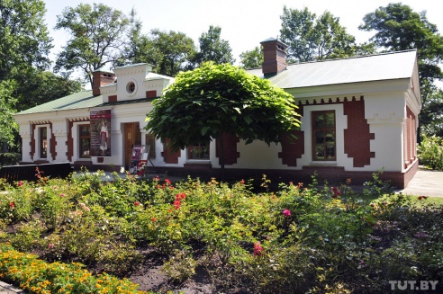 Старый фольварк, дворец с купюры и ржавые суда времен перестройки. Пять причин посетить Гомель