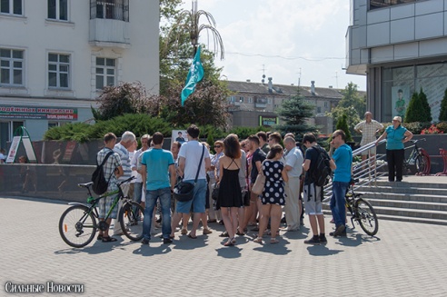 Татьяна Короткевич лично посетила пикеты по сбору подписей в Гомеле