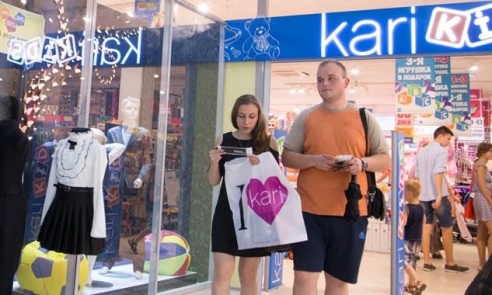 День скидок в торговом центре «Секрет» в Гомеле:  каждый раз посетителей все больше