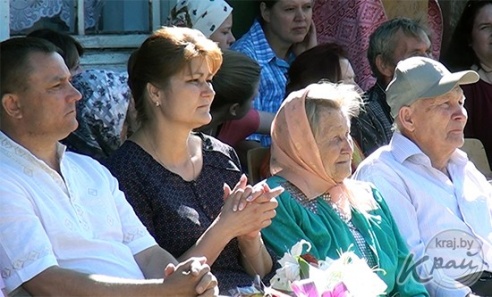 Комедией «Збянтэжаны Саўка» и белорусской полькой деревня Квачи Глубокского района отметила свой праздник (ФОТО, ВИДЕО)