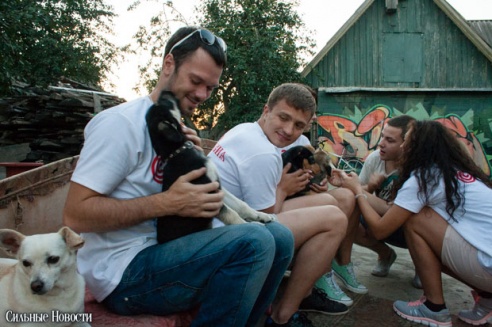 Фоторепортаж: самому большому в Беларуси приюту для бездомных животных оказали помощь