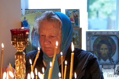 Яблоки можно есть – православные в Горках отпраздновали Спас. Фоторепортаж