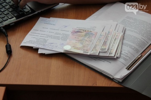 Берегись автомобиля: как гомельские эксперты выявляют транспорт с «криминальной биографией»