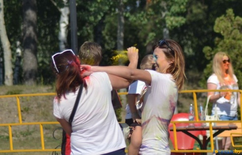 Фестиваль красок HOLI. Фоторепортаж из гущи событий