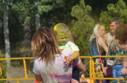 Фестиваль красок HOLI. Фоторепортаж из гущи событий