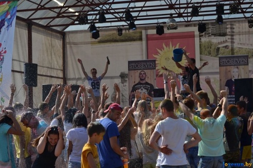 Фестиваль красок HOLI. Фоторепортаж из гущи событий