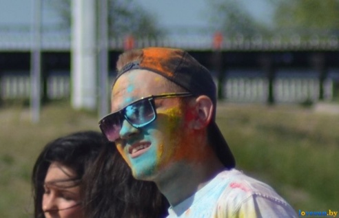 Фестиваль красок HOLI. Фоторепортаж из гущи событий