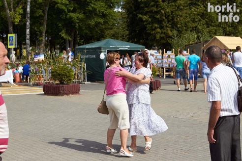 "Дрибинские торжки": вкусный фоторепортаж