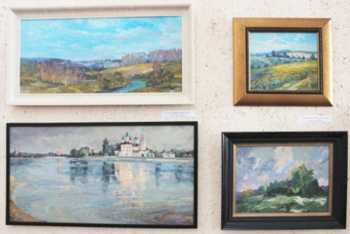 «50 не 50». Под таким названием в Костюковичском краеведческом музее открывается выставка картин нашего земляка, художника А. Н. Захаренко (+ фото)