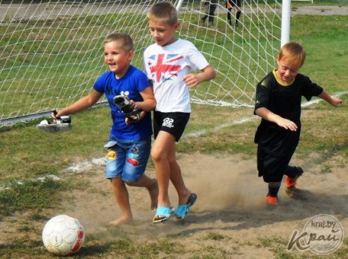Футбол. Вилейка дома в дерби нашего края минимально выигрывает у Чисти 1:0, Молодечно в гостях 6:1 громит Несвиж (ФОТО)