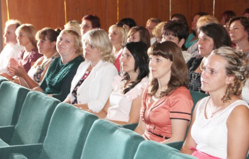 27 августа состоялась традиционная августовская Костюковичская районная педагогическая конференция (+ фото)