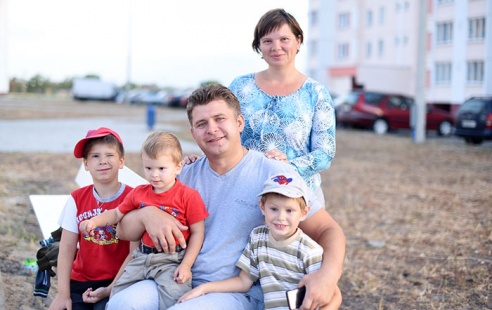 Как живётся в Шведской Горке. Журналисты побывали в гостях у новосёлов самого молодого микрорайона Гомеля