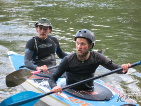 ФОТОРЕПОРТАЖ: Соревнования по технике водного туризма проходят на Вилии в Вилейском районе