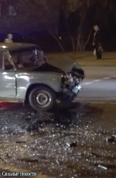 В Гомеле при столкновении ВАЗа и «Сеата» пострадал двухлетний пассажир, которого мать держала на руках