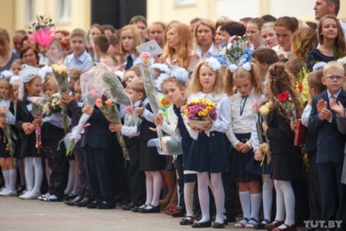 1 сентября в Беларуси к занятиям приступят почти 1 миллион детей. Этот учебный год оказался «урожайным» на первоклашек