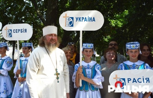 ФОТОРЕПОРТАЖ: На международный фестиваль христианских фильмов "Магнификат" в Глубокое приехали гости из 25 стран