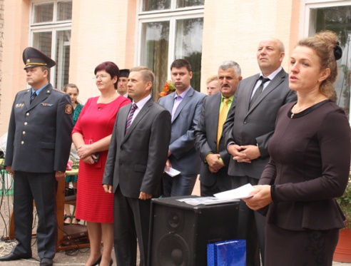 Во всех школах Лиозненщины прозвучали первые звонки