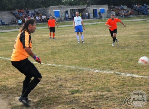 Футбол. Вилейская «Вилия» не умеет играть первым номером: дома она проиграла Смолевичам – 1:3 (ФОТО)