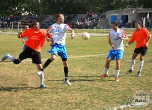 Футбол. Вилейская «Вилия» не умеет играть первым номером: дома она проиграла Смолевичам – 1:3 (ФОТО)