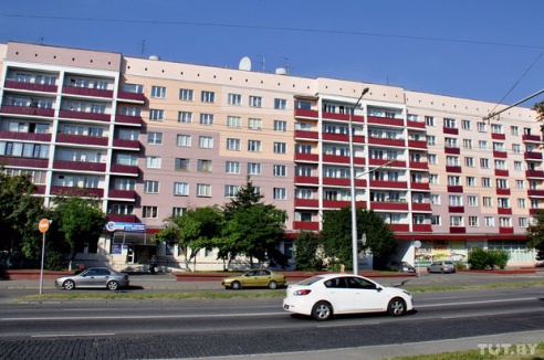 «Поставлю палатку напротив окон ректора». В Гомеле на улицу выселяют преподавателя с огромным стажем