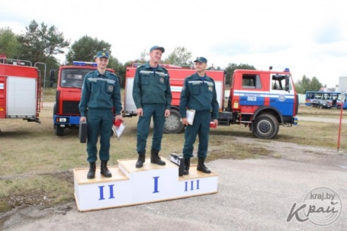 В Вилейке выбрали лучшего водителя подразделений по ЧС Минской области (ФОТО)