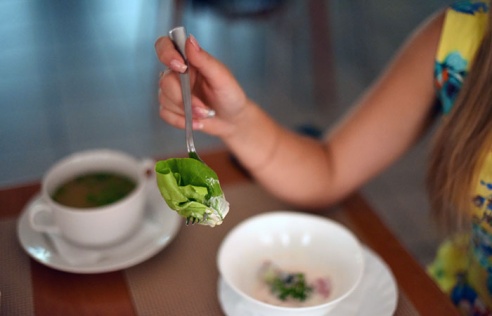 Едим в Советском. Учитель физкультуры сравнила кухню и цены в пиццерии «Микс»