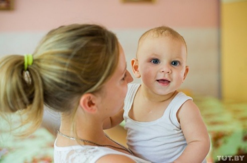 «Люди стали разменной монетой». Европейские дипломаты пришли в гости к украинским беженцам в Гомеле