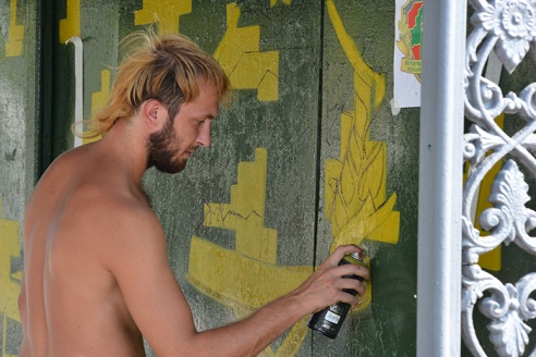 Гомельские пограничники превратили старую остановку в привлекательный арт-объект