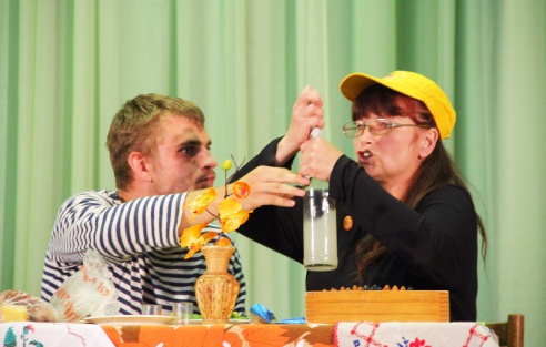 Захоўваючы памяць і традыцыі. У Паставах прэзентавалі фільм і спектакль (+фота)