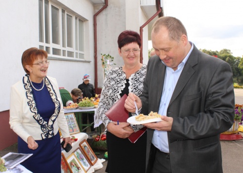 В аг. Ковали Лиозненского района открыта Доска почета
