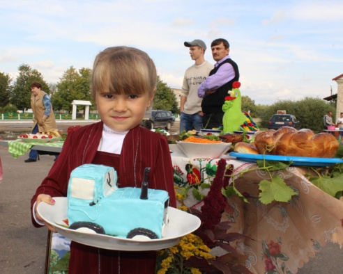 В аг. Ковали Лиозненского района открыта Доска почета