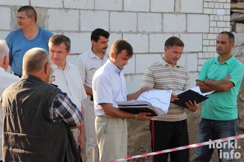 Парк в Горках вырубают ради гаражей