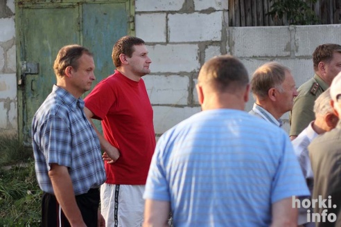 Парк в Горках вырубают ради гаражей