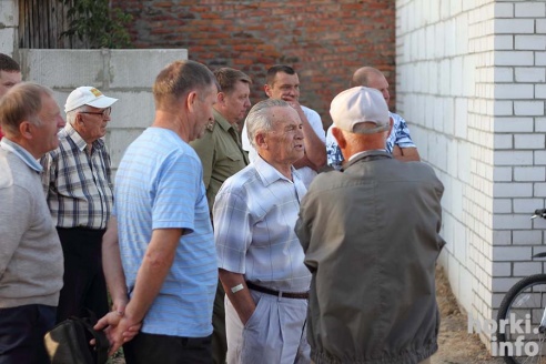 Парк в Горках вырубают ради гаражей