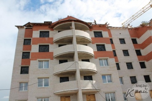 Строительство первого арендного дома в Вилейке приостановлено (ФОТО)