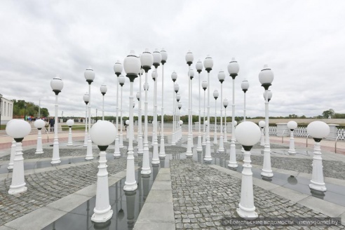 Композиция «Маяк», фонари под старину и детские игровые зоны – в Гомеле прошла официальная церемония открытия новой набережной