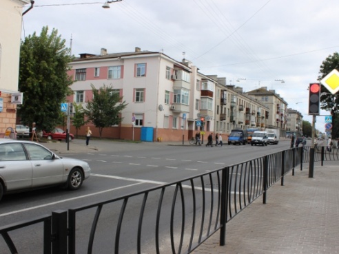 На полкилометра улицы Кирова остался один пешеходный переход (фото)