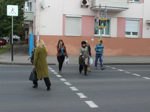 На полкилометра улицы Кирова остался один пешеходный переход (фото)