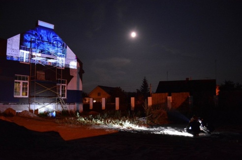 «Дом Гэтсби» в Светлогорске: кто рисовал картину и зачем она появилась