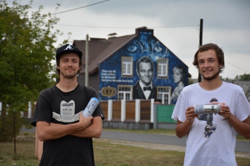 «Дом Гэтсби» в Светлогорске: кто рисовал картину и зачем она появилась