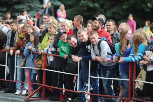 В конкурсе «Бег на каблуках-2015» приняли участие 19 девушек