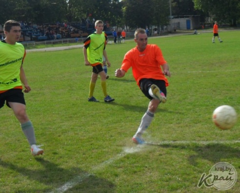 Футбол. Вилейка дома громит Несвиж, Молодечно – Старые Дороги, Чисть выигрывает у Березино (ФОТО)