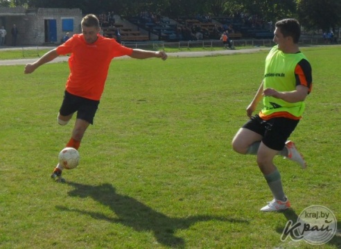 Футбол. Вилейка дома громит Несвиж, Молодечно – Старые Дороги, Чисть выигрывает у Березино (ФОТО)
