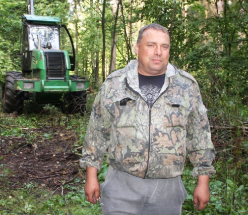 Коллектив ГЛХУ «Костюковичский лесхоз» встречает День работников леса весомыми показателями социально-экономического развития (+ фото)