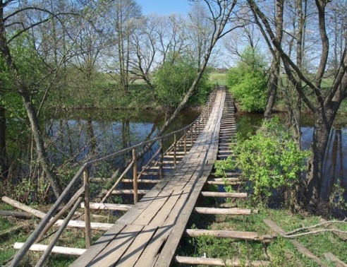ФОТОРЕПОРТАЖ: Подвесные мосты, от которых захватывает дух, в Воложинском и Вилейском районах