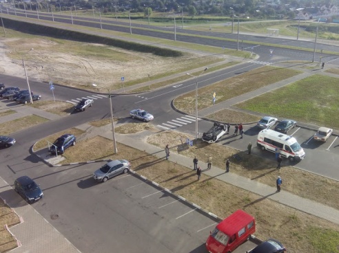 Фотофакт: на улице Мазурова столкнулись две «легковушки» с российскими номерами