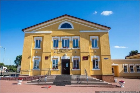 ФОТОРЕПОРТАЖ: Что в Глубоком поразило российского блогера