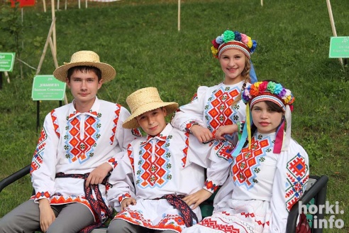 "Виват, империя детства!" Фотографии с праздника на амфитеатре