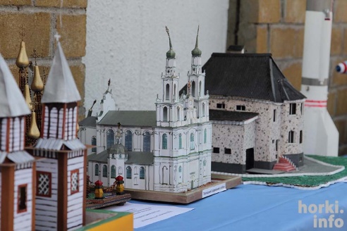 "Виват, империя детства!" Фотографии с праздника на амфитеатре