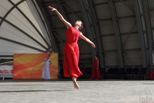 "Виват, империя детства!" Фотографии с праздника на амфитеатре